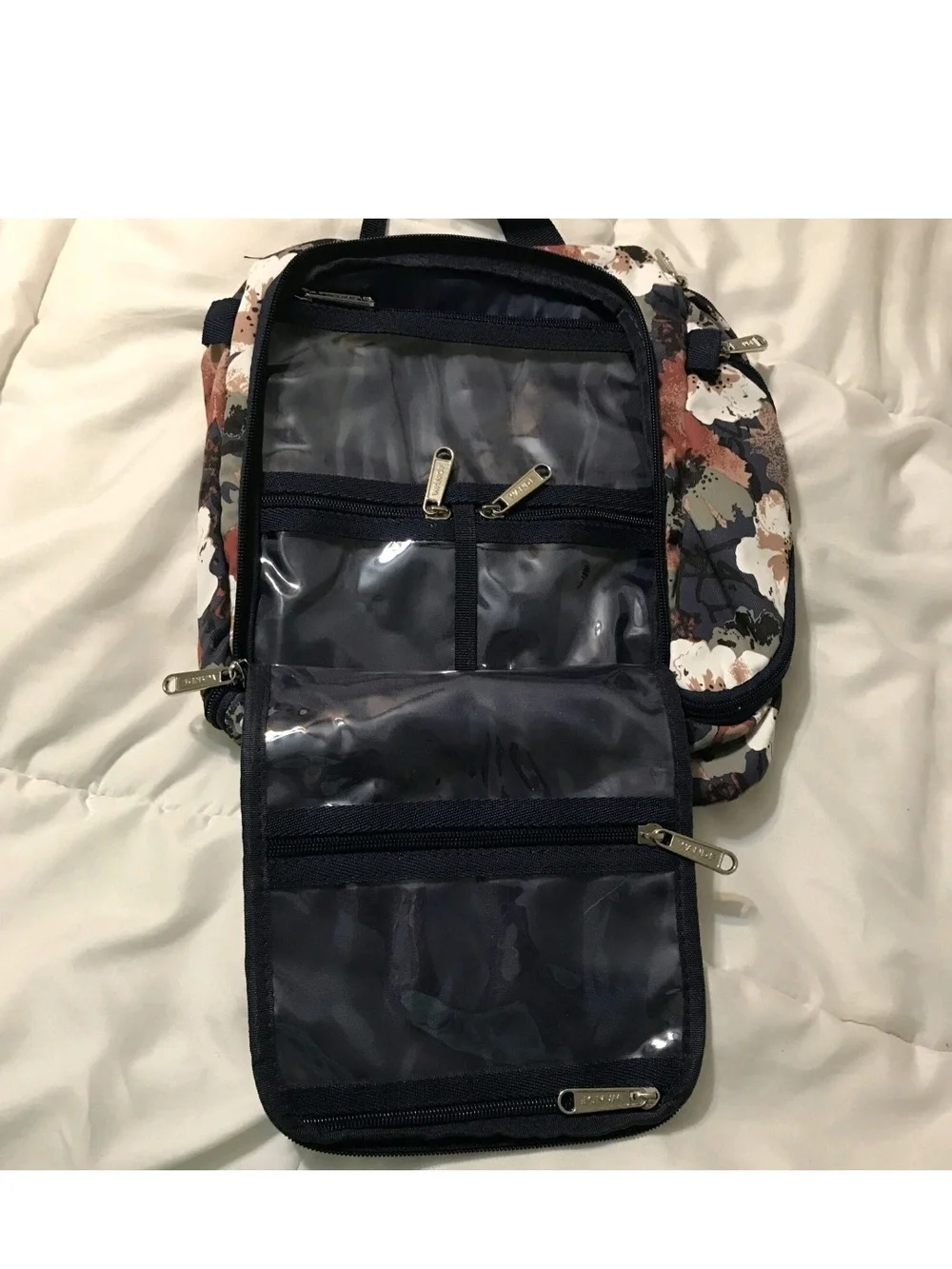 WANDF Hanging Floral Bag- New with Tags!!